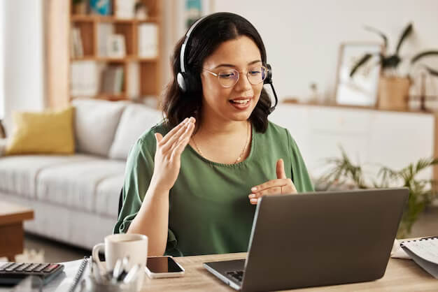 virtual assistant for real estate agents