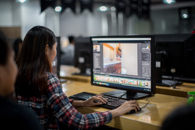 AgentUp Dedicated Photo Editor