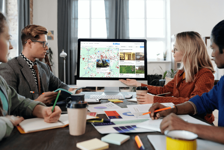 real estate brokers in Lansing