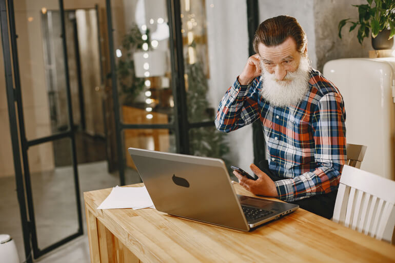 How Technology Often Overwhelms Real Estate Agents