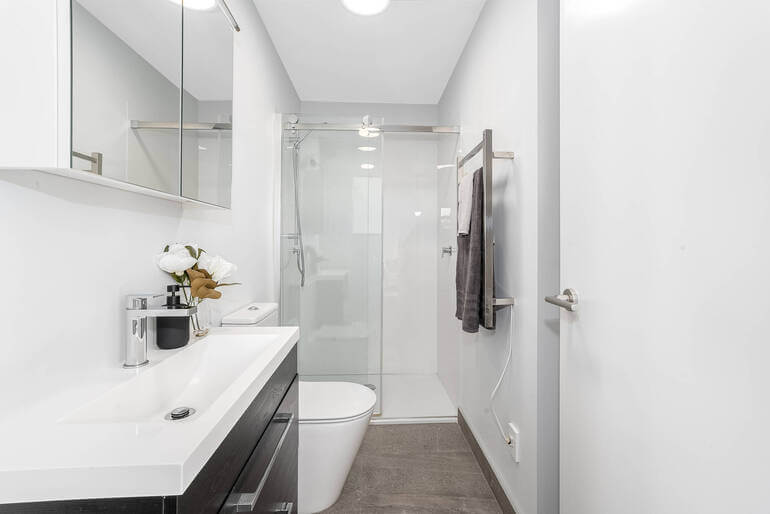 AI Real Estate Photo Editing by AgentUp